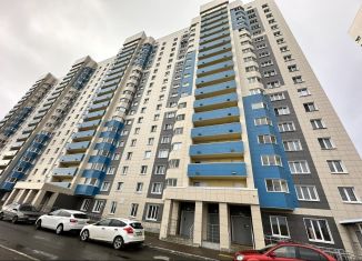 Сдам в аренду 3-комнатную квартиру, 90 м2, Татарстан, улица Сайдашева, 19А