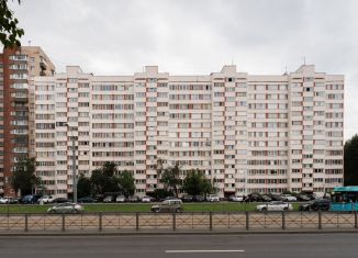 Продается 3-комнатная квартира, 64.5 м2, Санкт-Петербург, проспект Стачек, 101к1, метро Проспект Ветеранов