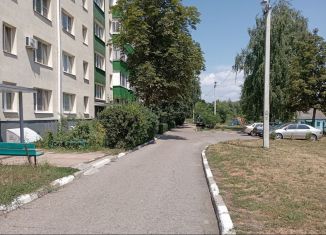 Продажа 2-ком. квартиры, 37.6 м2, посёлок Майский, улица Кирова, 13