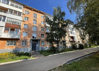 Продажа 2-комнатной квартиры, 45 м2, Удмуртия, улица Дзержинского, 12