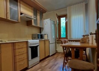 2-комнатная квартира на продажу, 50 м2, Ставропольский край, улица Доваторцев, 69/3