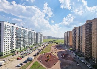 Продам 2-ком. квартиру, 58 м2, Ленинградская область, Тихая улица, 13к3