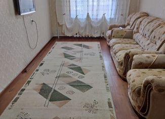 Сдам 2-ком. квартиру, 55 м2, Дагестан, проспект М. Омарова, 10