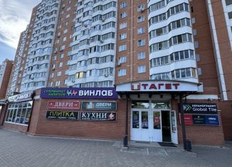 Продаю двухкомнатную квартиру, 58 м2, Серпухов, Московское шоссе, 51