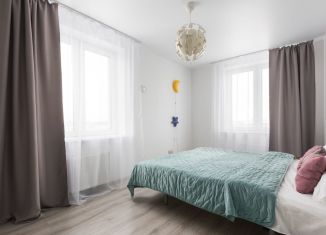 Продается 2-комнатная квартира, 56 м2, Новосибирск, улица Кошурникова, 22