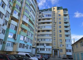 Продается 3-ком. квартира, 90 м2, Феодосия, Симферопольское шоссе, 24Е