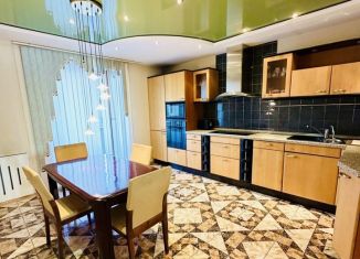 Продажа трехкомнатной квартиры, 124.1 м2, Хабаровский край, улица Дикопольцева, 8