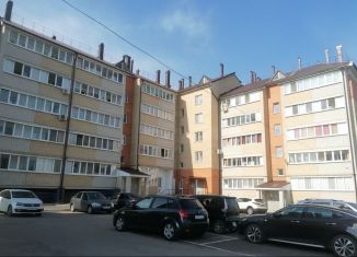 Продажа 2-ком. квартиры, 53.9 м2, Республика Башкортостан, улица Комарова, 36