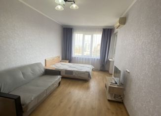 1-комнатная квартира в аренду, 42 м2, Краснодарский край, улица Ленина, 15