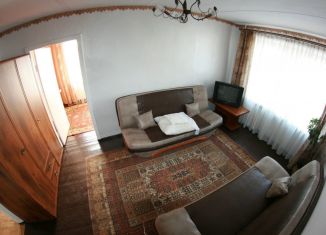 Сдается 2-комнатная квартира, 40 м2, Балтийск, улица Ушакова