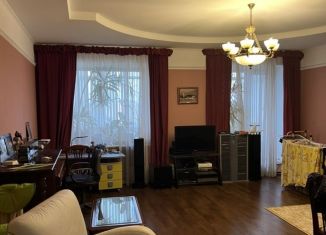 3-комнатная квартира на продажу, 155 м2, Тверь, улица Коробкова, 2