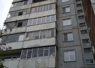 Сдается 1-комнатная квартира, 36 м2, Хакасия, улица Комарова, 10