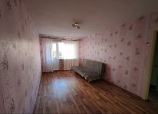 Сдаю 2-комнатную квартиру, 44 м2, Озёрск, бульвар Луначарского