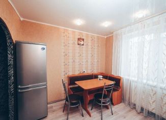 Двухкомнатная квартира в аренду, 55 м2, Республика Башкортостан, улица Ленина, 33Б