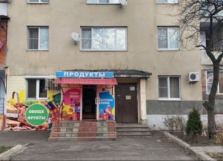 Продается торговая площадь, 45 м2, Владикавказ, Владикавказская улица, 36, 13-й микрорайон