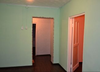 Трехкомнатная квартира на продажу, 51 м2, Омская область, Почтовая улица, 18