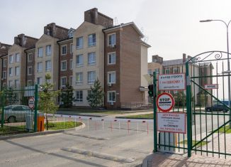 Продам 1-ком. квартиру, 45.1 м2, Ростовская область, Центральная улица, 7к4