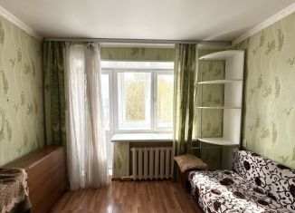 Продам 1-комнатную квартиру, 32 м2, Уфа, Революционная улица, 52