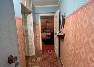 Сдача в аренду 2-комнатной квартиры, 52 м2, Армавир, Азовская улица, 18