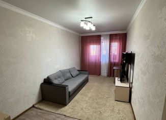 Сдам 1-комнатную квартиру, 38 м2, Азов, улица Куйбышева