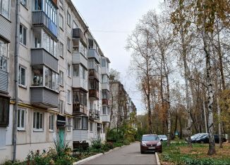 Продажа 2-ком. квартиры, 45.2 м2, Пермь, улица Макаренко, 44