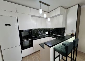 Продажа 2-ком. квартиры, 60 м2, Екатеринбург, Дорожная улица, 14, Чкаловский район