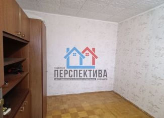 Продам 2-ком. квартиру, 44 м2, Тобольск, 7-й микрорайон, 20