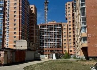 Продается 1-комнатная квартира, 32.7 м2, Иркутск, улица Освобождения, 132