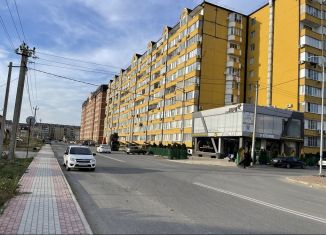 Продам 2-ком. квартиру, 64 м2, Дагестан, улица Зейнудина Батманова, 24