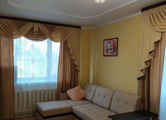 Сдается 1-ком. квартира, 30 м2, поселок Большевик, улица Ленина, 32