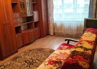 Сдам трехкомнатную квартиру, 47 м2, Брянск, переулок Горького, 5