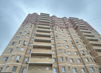 Продаю 2-ком. квартиру, 60 м2, Москва, посёлок подсобного хозяйства Воскресенское, 5