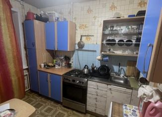 Продается 4-ком. квартира, 73.5 м2, Астрахань, Звёздная улица, 57, Советский район