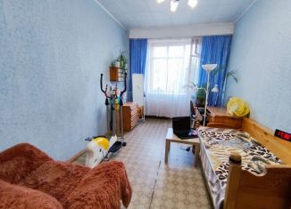 Продам 1-ком. квартиру, 35 м2, Бийск, Ленинградская улица, 33/1