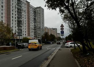 Продам 2-ком. квартиру, 47 м2, Москва, Славянский бульвар, 7к1