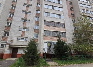 Продам 2-ком. квартиру, 51.7 м2, Кострома, Центральный район, улица Свердлова, 74