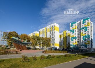 Продаю 2-ком. квартиру, 55.7 м2, Воронеж, Пограничный проезд, 5