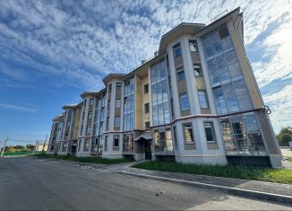 Продажа 2-ком. квартиры, 52.7 м2, Кострома, улица Художников Шуваловых, 3