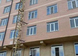 Продам 2-комнатную квартиру, 82.2 м2, Дагестан, Еловая улица, 11