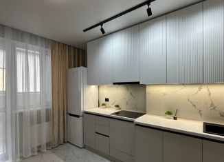 Продажа 1-ком. квартиры, 40 м2, Ставропольский край, улица Чапаева, 4/1Б