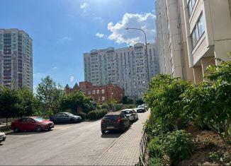 2-ком. квартира на продажу, 60 м2, Ростов-на-Дону, улица Жданова, 15