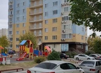 Сдается в аренду однокомнатная квартира, 40 м2, Саратов, улица имени Е.И. Пугачёва, 51, Фрунзенский район