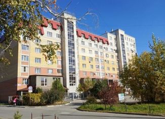 Продается 3-комнатная квартира, 166 м2, Омская область, улица Ватутина, 22А