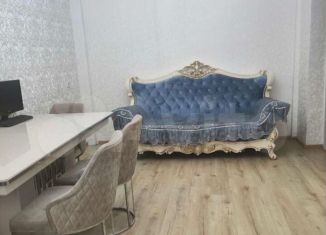 Продается 3-комнатная квартира, 74 м2, Чечня, улица Лескова, 2