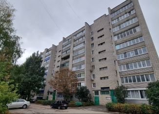 Продажа 3-комнатной квартиры, 57.7 м2, Липецкая область, улица Черокманова, 1Б