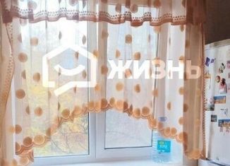 Продам 2-ком. квартиру, 44 м2, Екатеринбург, улица Цвиллинга, 48, метро Геологическая