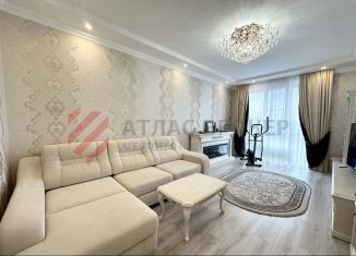 Продается двухкомнатная квартира, 64 м2, Ставрополь, Гражданская улица, 2