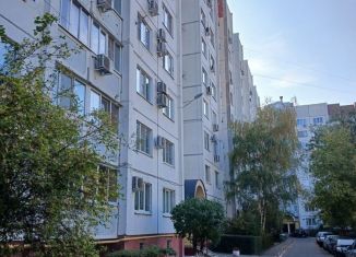 Продается 2-ком. квартира, 69 м2, Воронежская область, улица МОПРа, 15