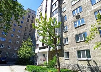 3-комнатная квартира на продажу, 80 м2, Екатеринбург, метро Уралмаш, улица Индустрии, 30