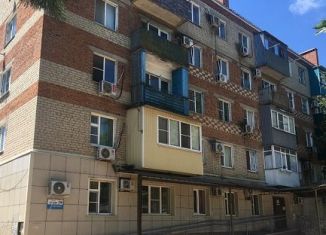 Продается трехкомнатная квартира, 57.8 м2, Темрюк, улица Ленина, 66